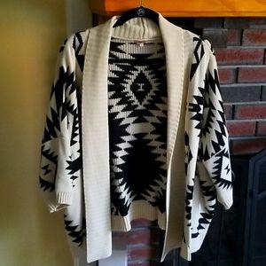 36.5 Chunky Knit Aztec Print Sweater